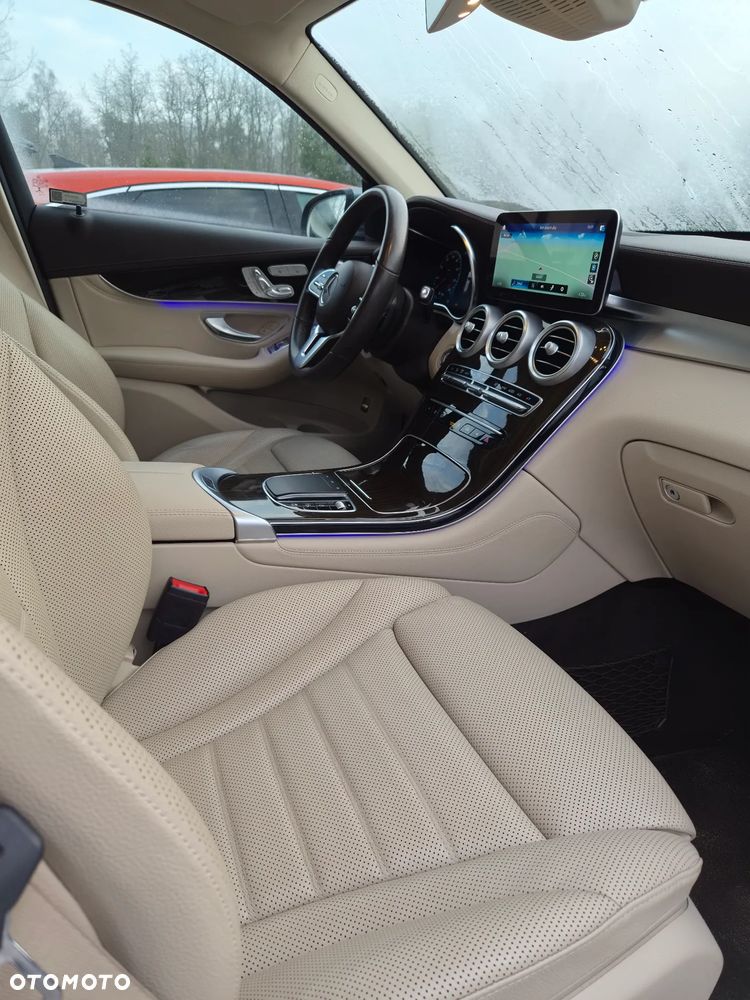 Mercedes-Benz GLC 220 d - 37