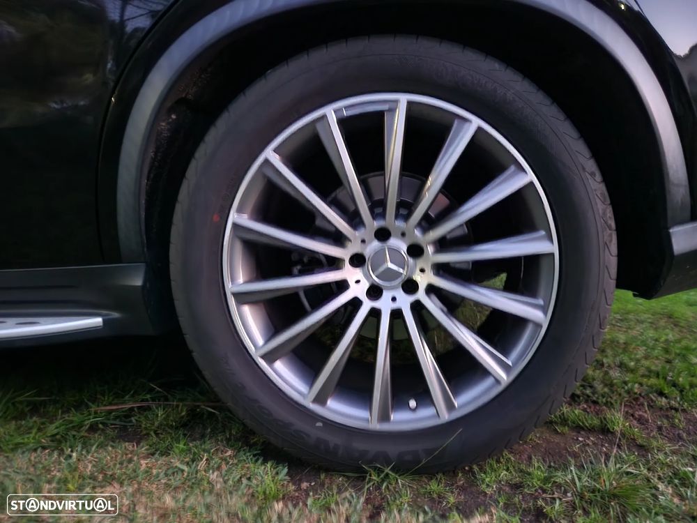 Mercedes-Benz GLE 350 d 4Matic 9G-TRONIC AMG Line - 23