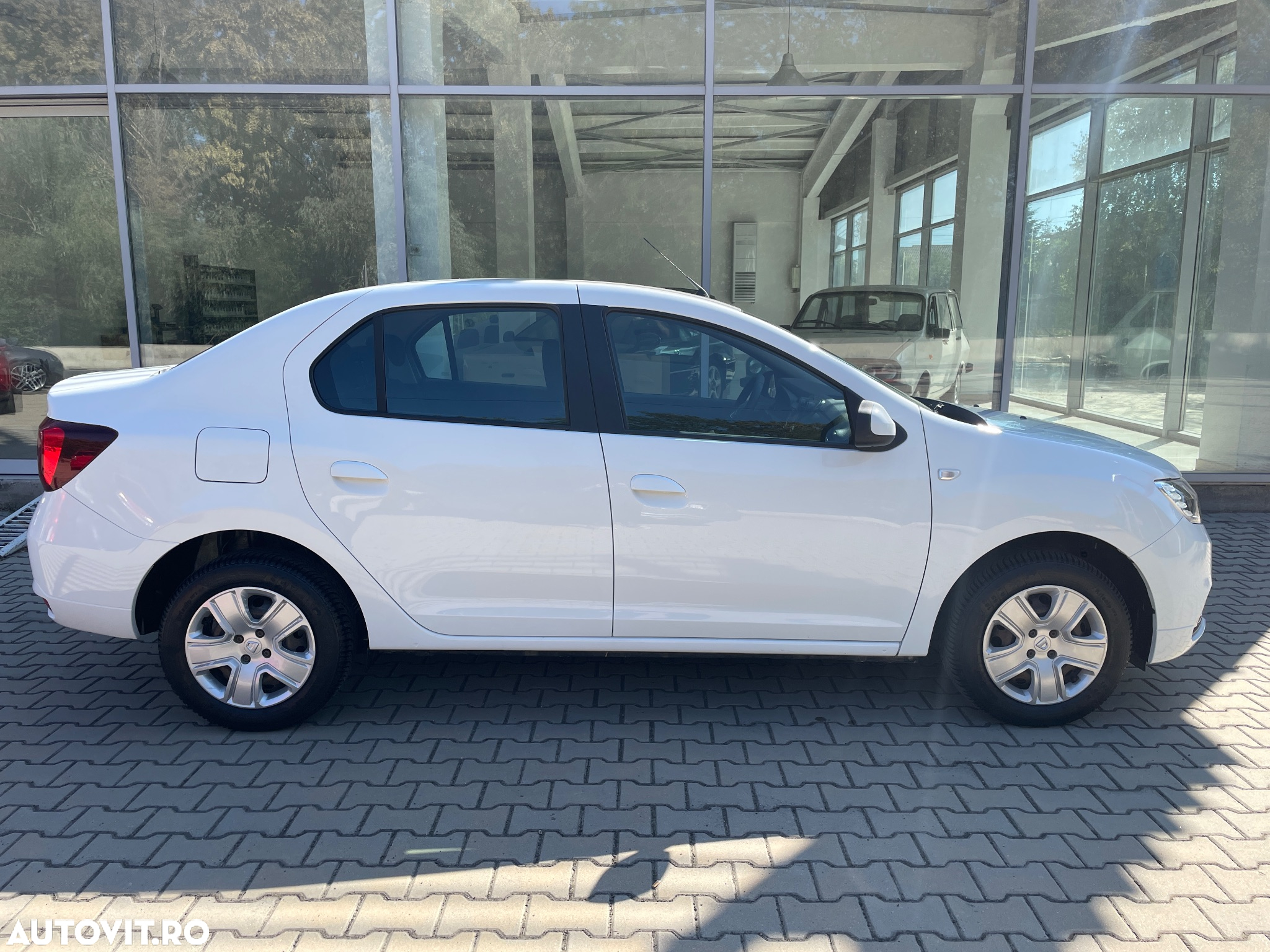 Dacia Logan MCV 1.5 Blue dCi Laureate - 6