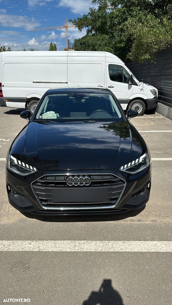 Audi A4 35 TFSI S tronic MHEV Basic - 1