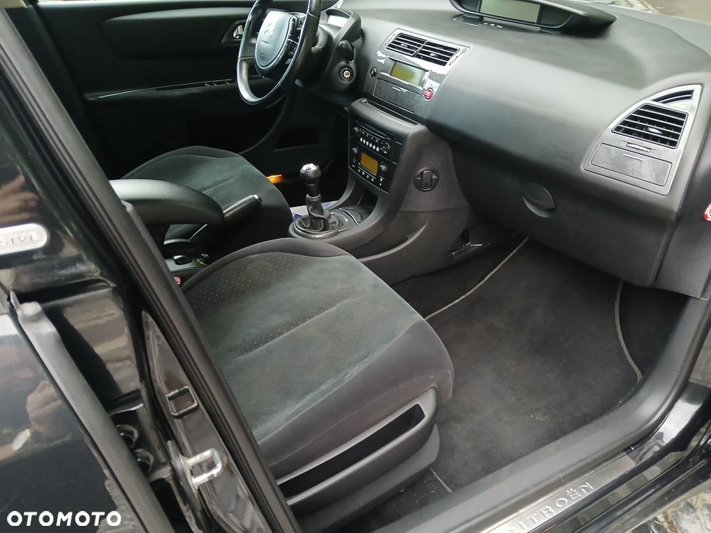 Citroën C4 2.0 16V Exclusive - 16