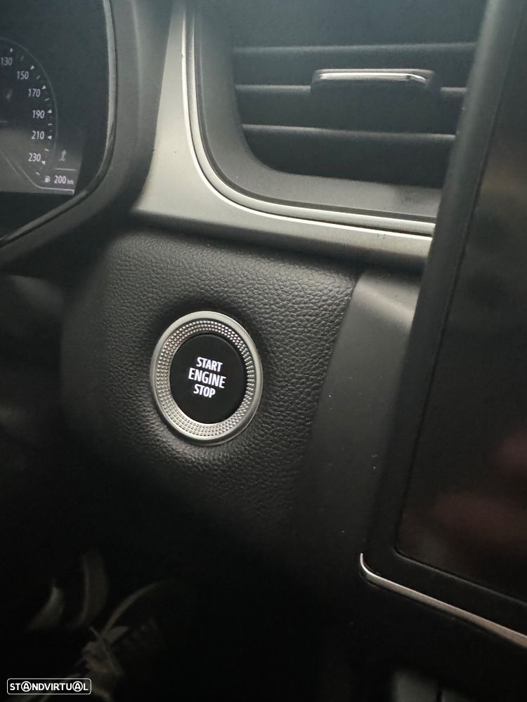 Renault Captur TCe 90 TECHNO - 24