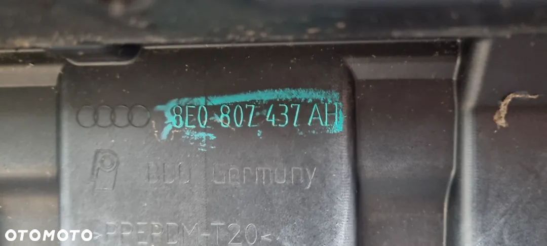 Audi A4 B7 04-08 zderzak przód oryginał MB392 - 14