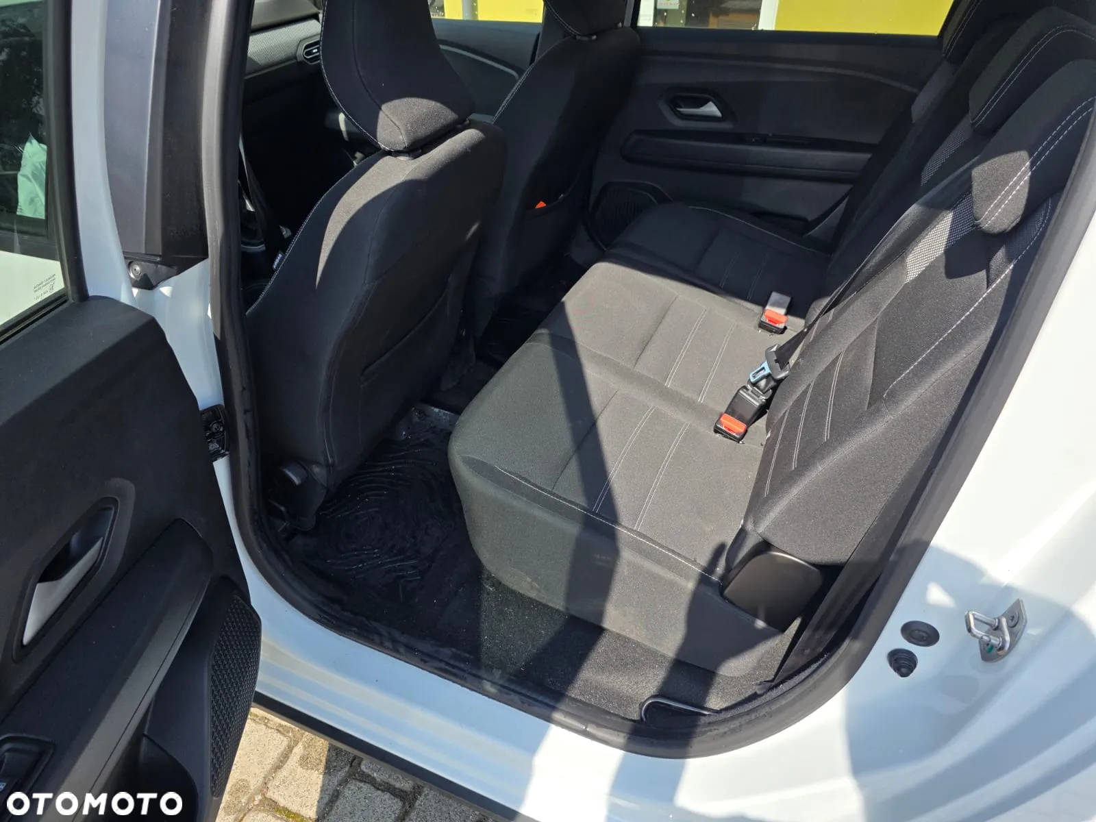 Dacia Jogger 1.6 Full Hybrid 140 Extreme MMT 7os - 13