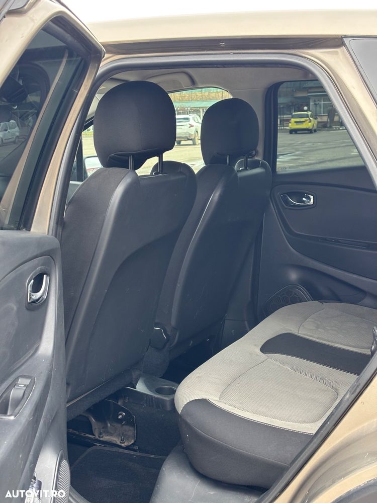 Renault Captur - 29