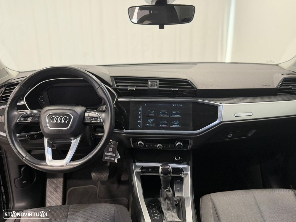 Audi Q3 45 TFSIe S tronic - 7
