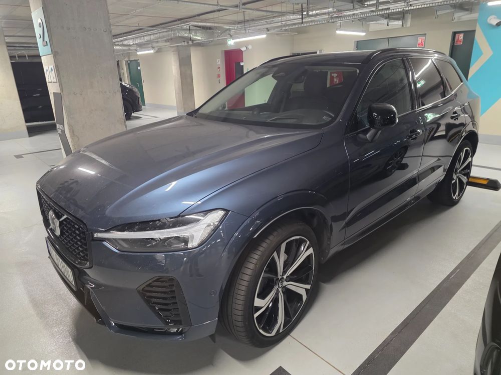 Volvo XC 60 B5 B AWD Ultra Dark - 2