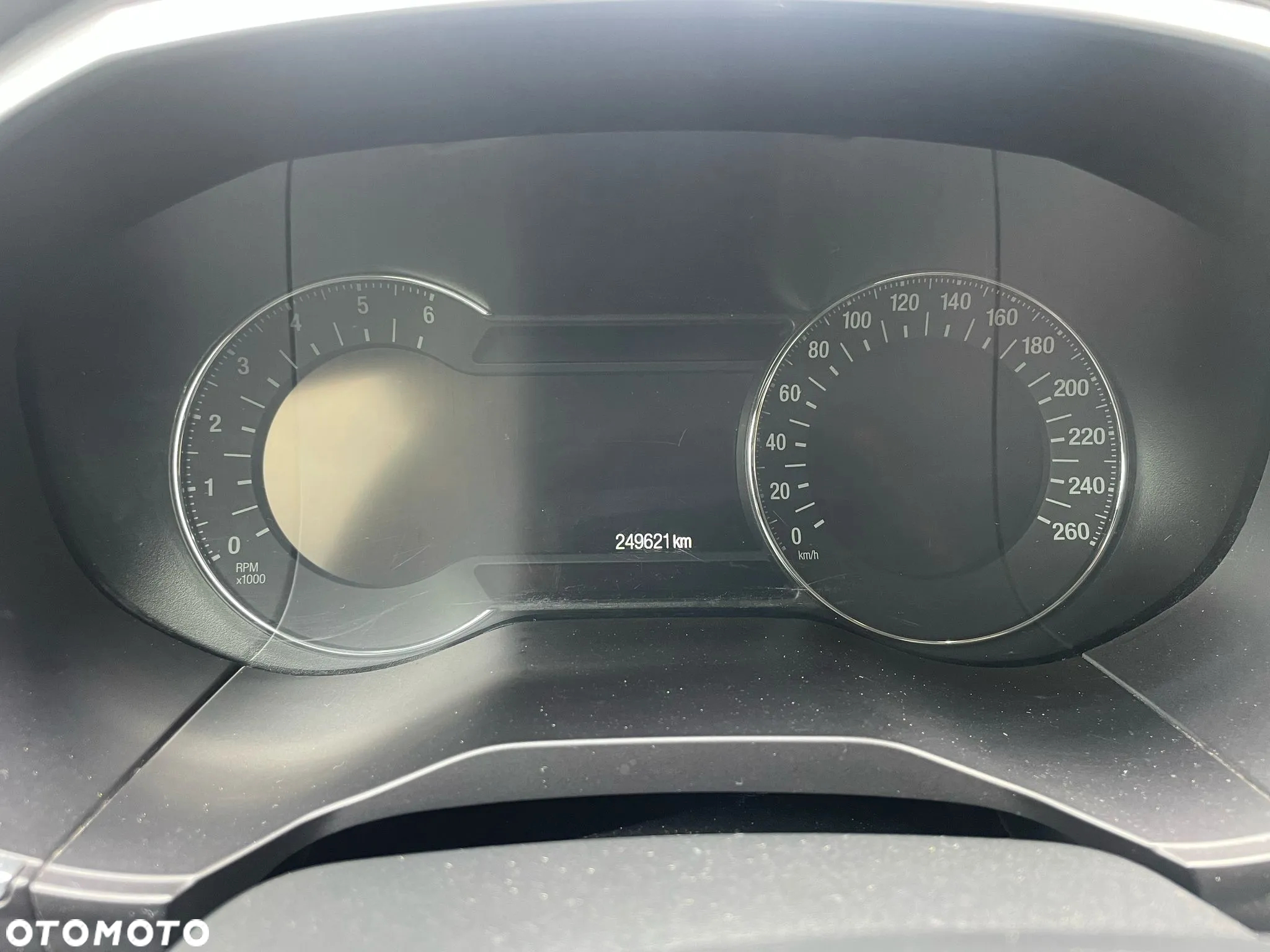 Ford Galaxy - 15