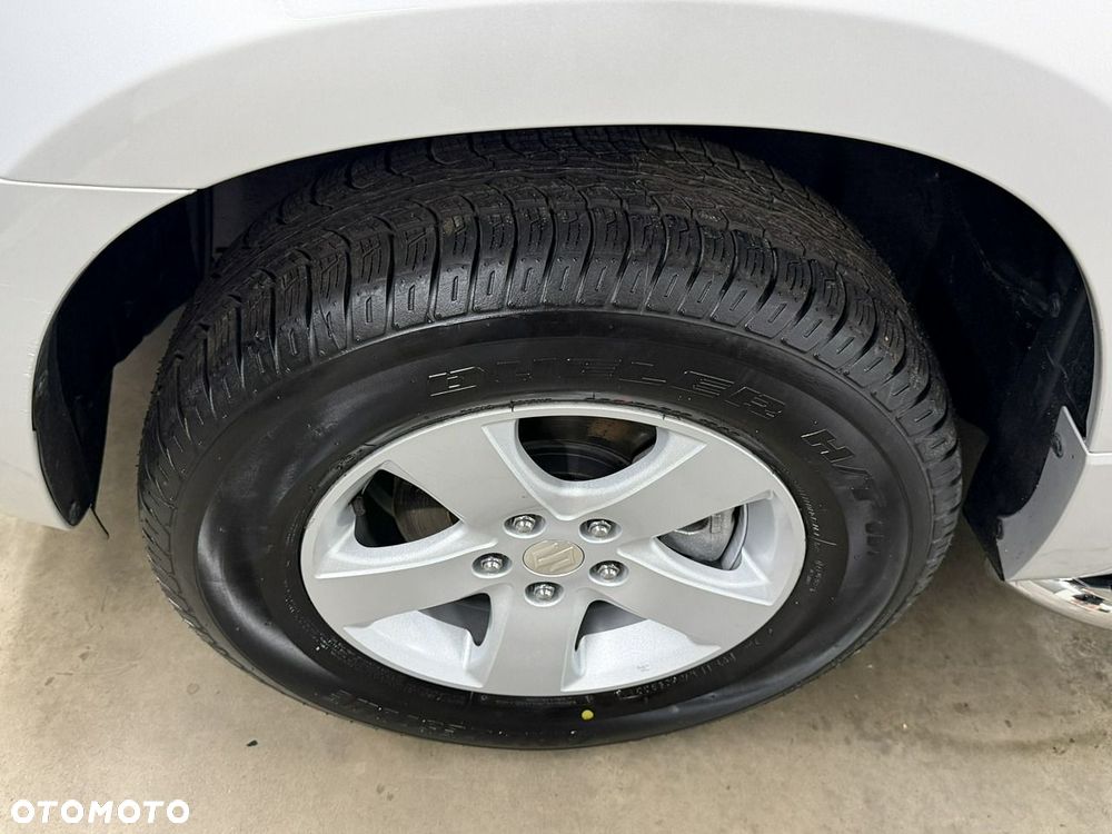 Suzuki Grand Vitara - 33
