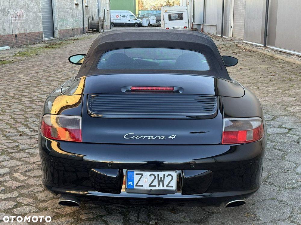 Porsche 911 Carrera 4 Cabrio - 5