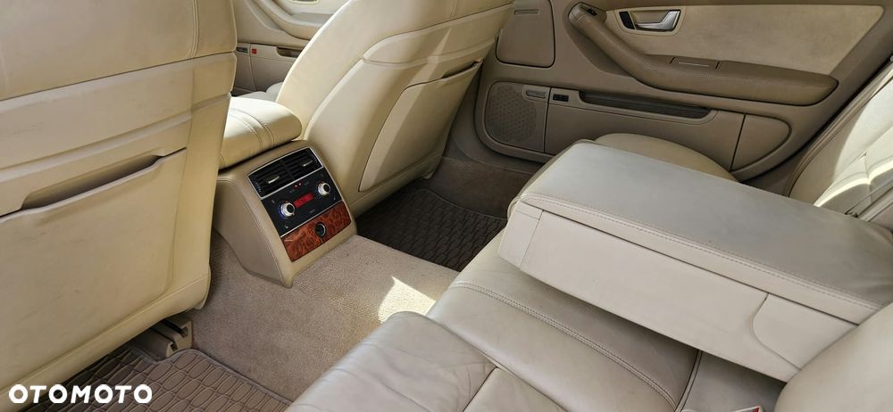 Audi A8 - 26