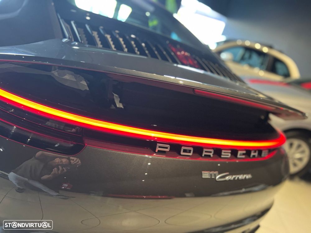 Porsche 911 (992) Carrera PDK - 21