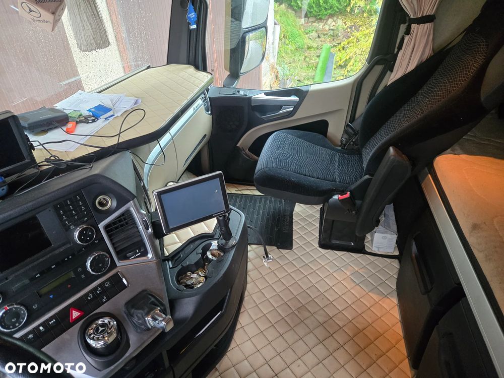 Mercedes-Benz Actros 2551 - 14