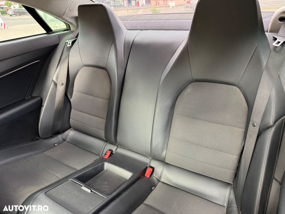 Mercedes-Benz E 220 CDI DPF BlueEFFICIENCY 7G-TRONIC Avantgarde - 10