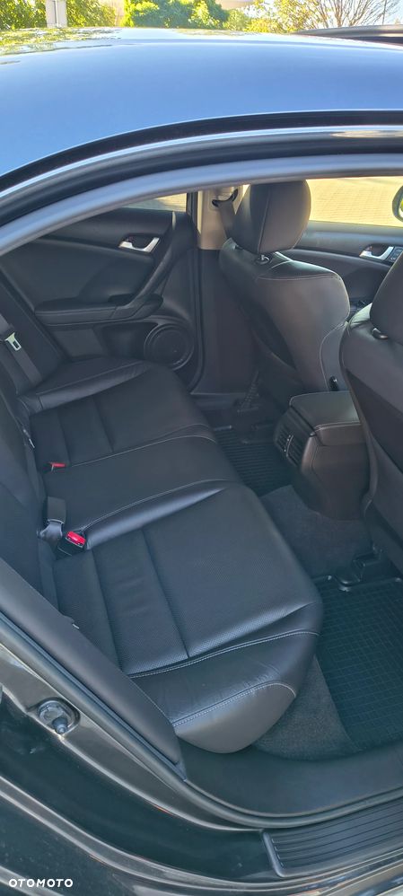 Honda Accord 2.4 Executive - 13