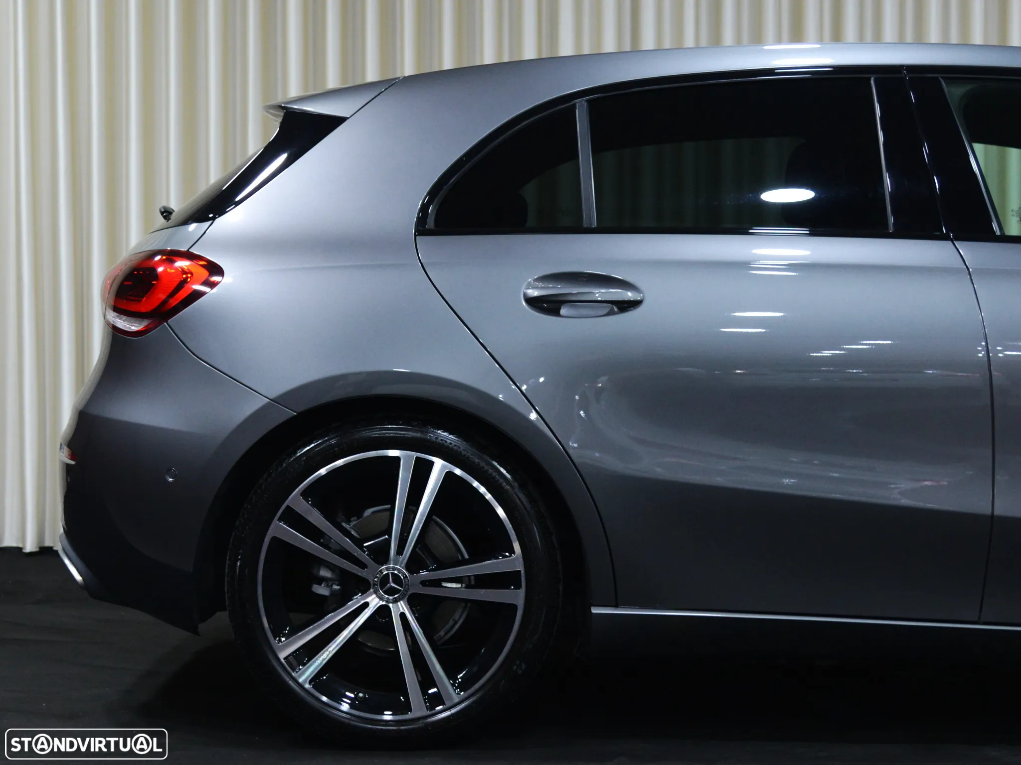 Mercedes-Benz A 180 d Progressive Aut. - 10