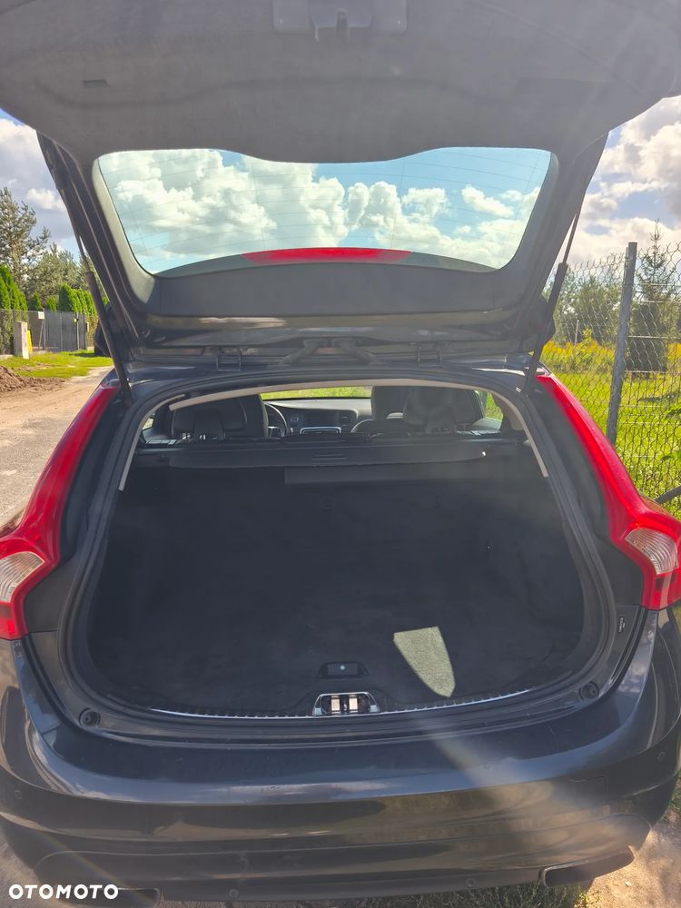 Volvo V60 T5 Drive-E Kinetic - 8