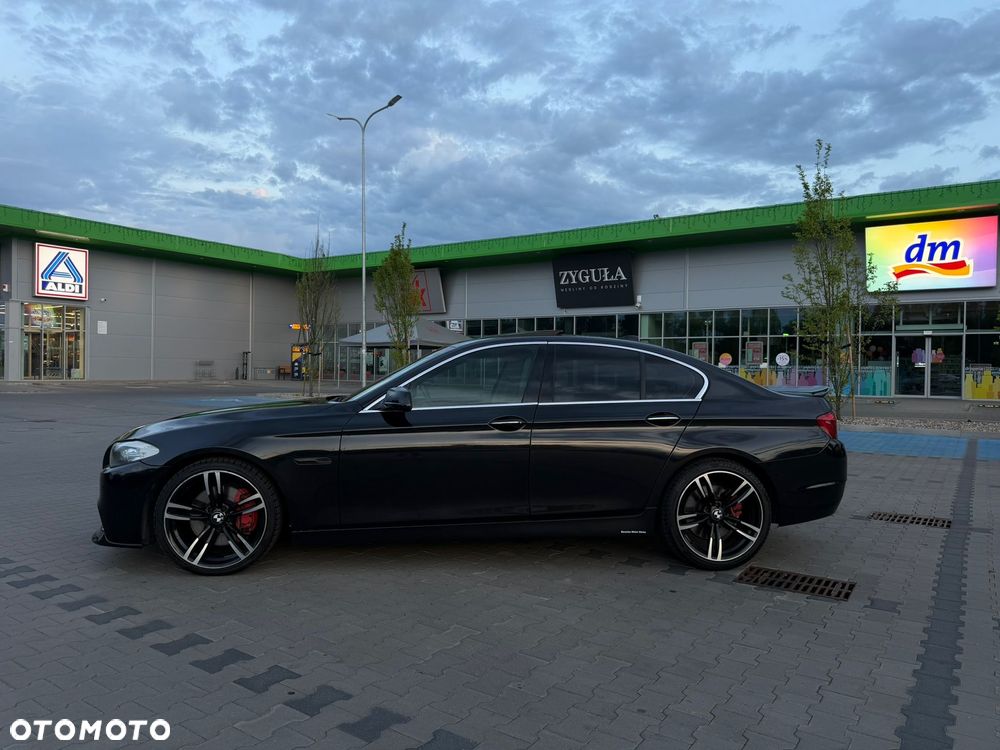 BMW Seria 5 535i - 6