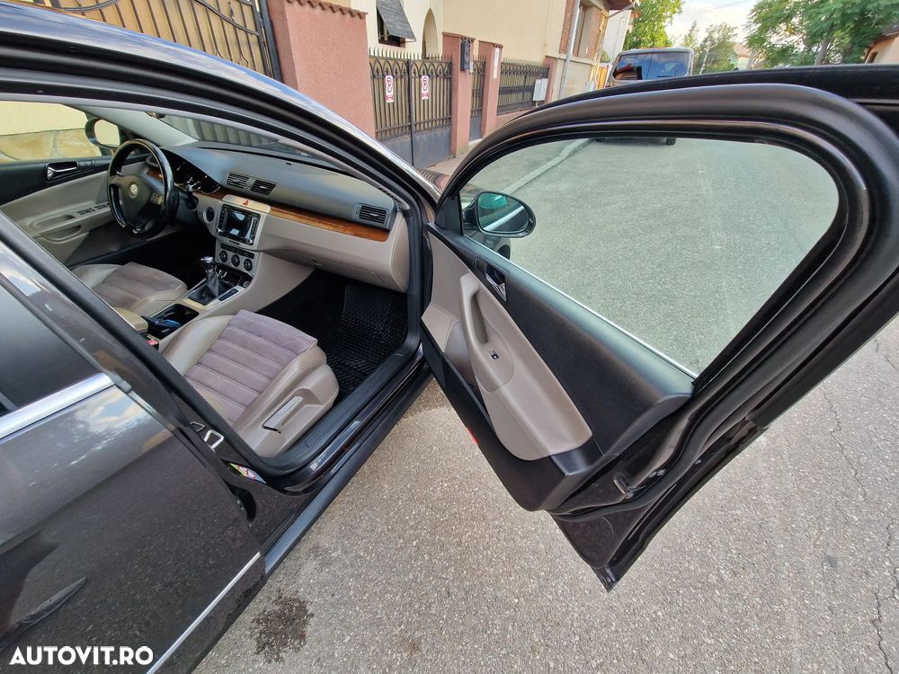 Volkswagen Passat 2.0 TDI Highline - 15