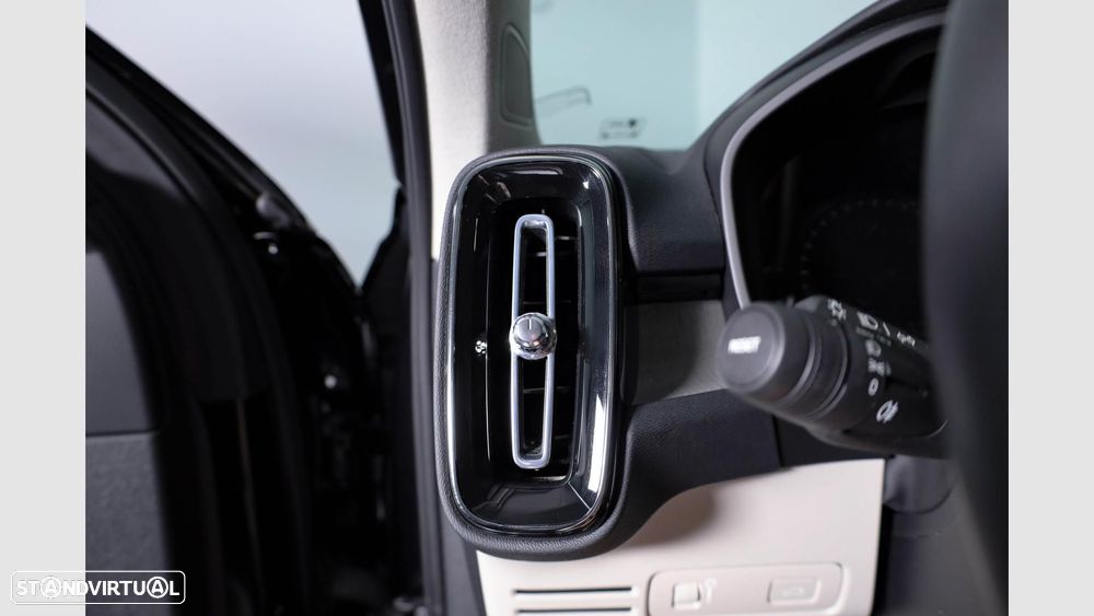 Volvo XC 40 — fotografia 9