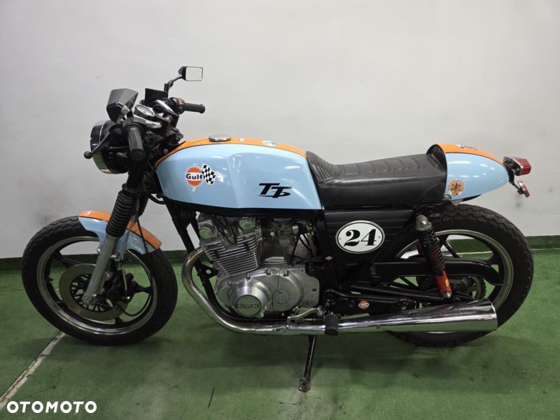 Suzuki GS - 8