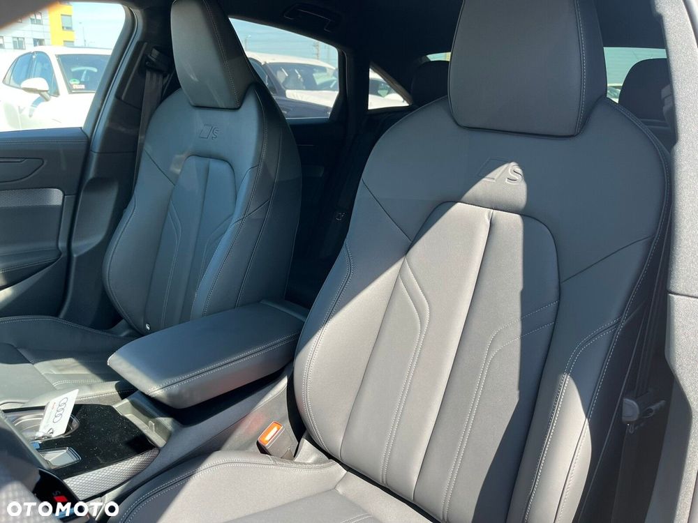 Audi A6 - 13