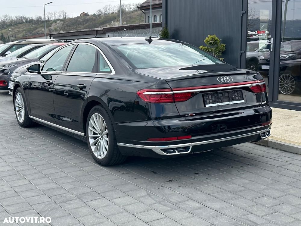 Audi A8 - 4
