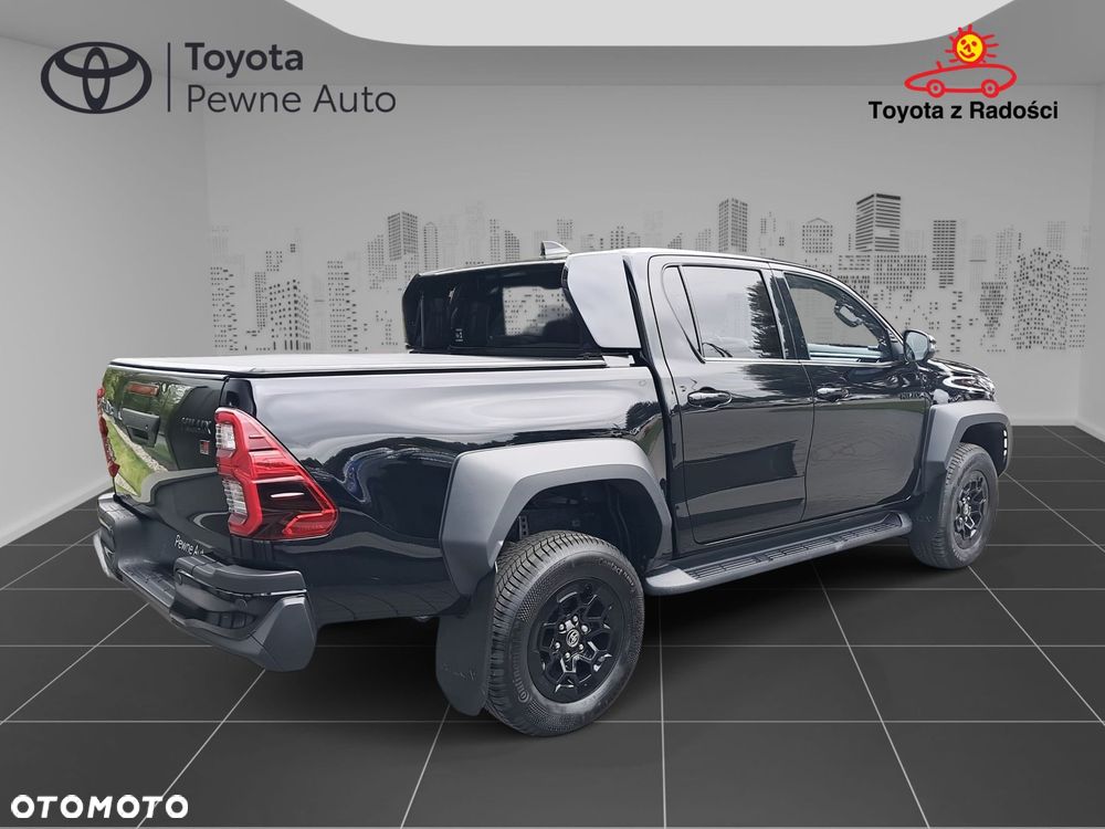 Toyota Hilux 2.8 D-4D Double Cab GR Sport II 4x4 - 3