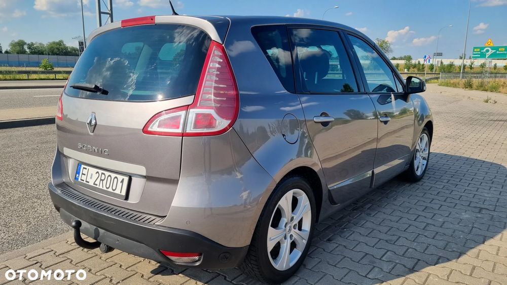 Renault Scenic - 15