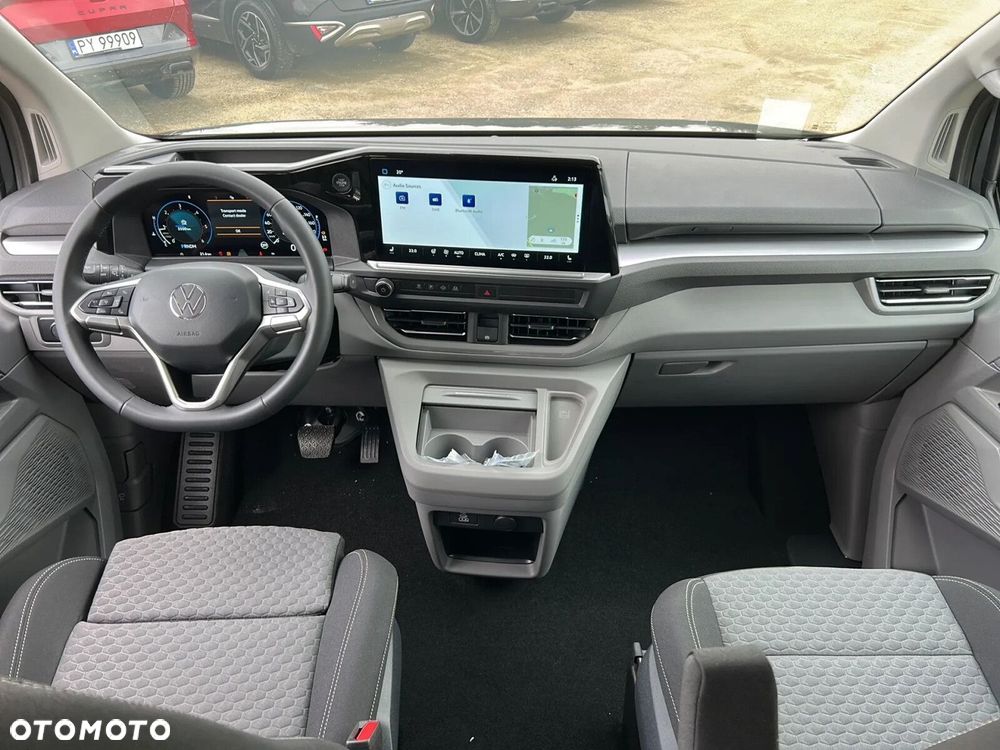 Volkswagen Caravelle - 12