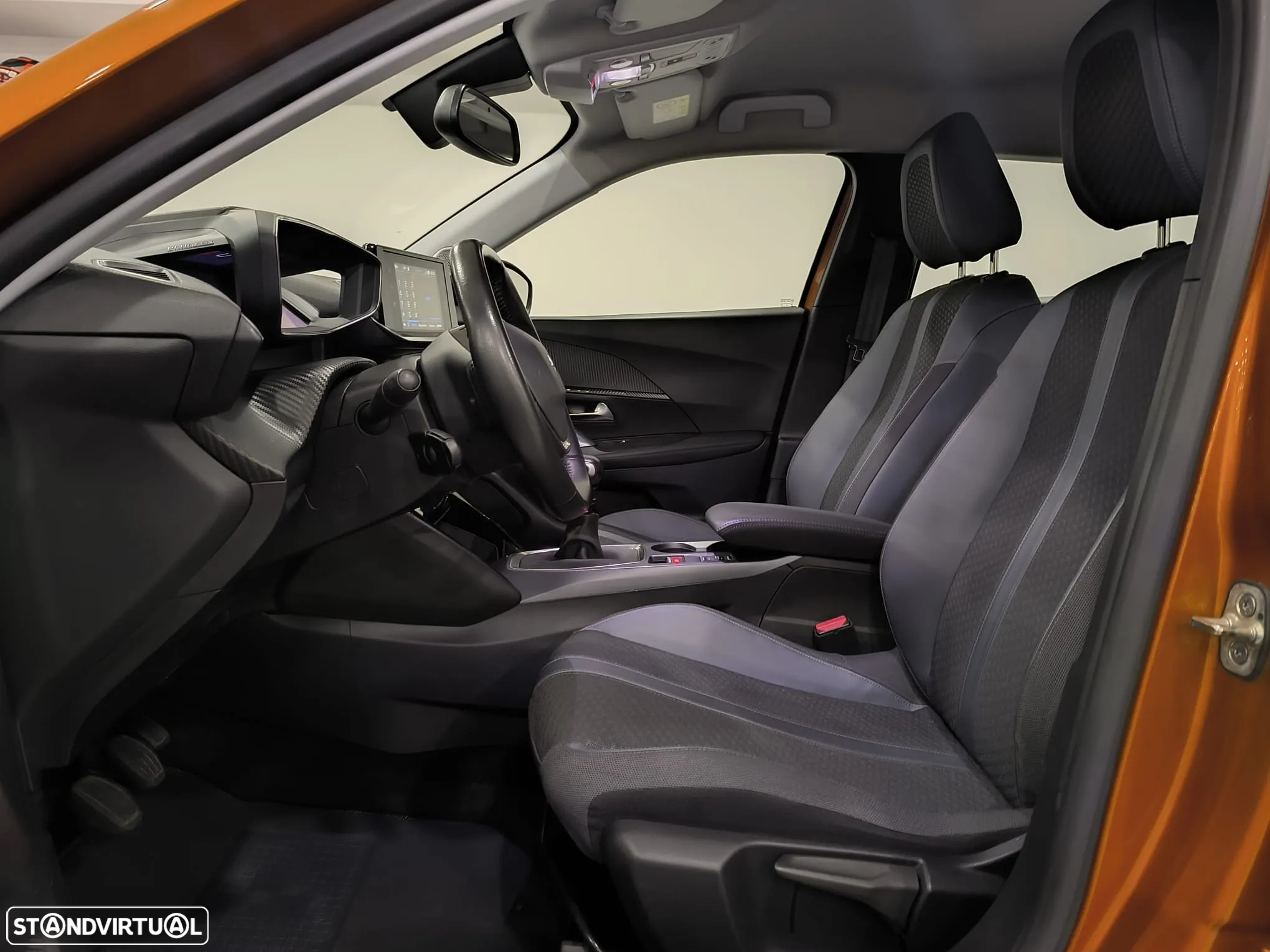 Peugeot 2008 1.2 PureTech Allure - 20