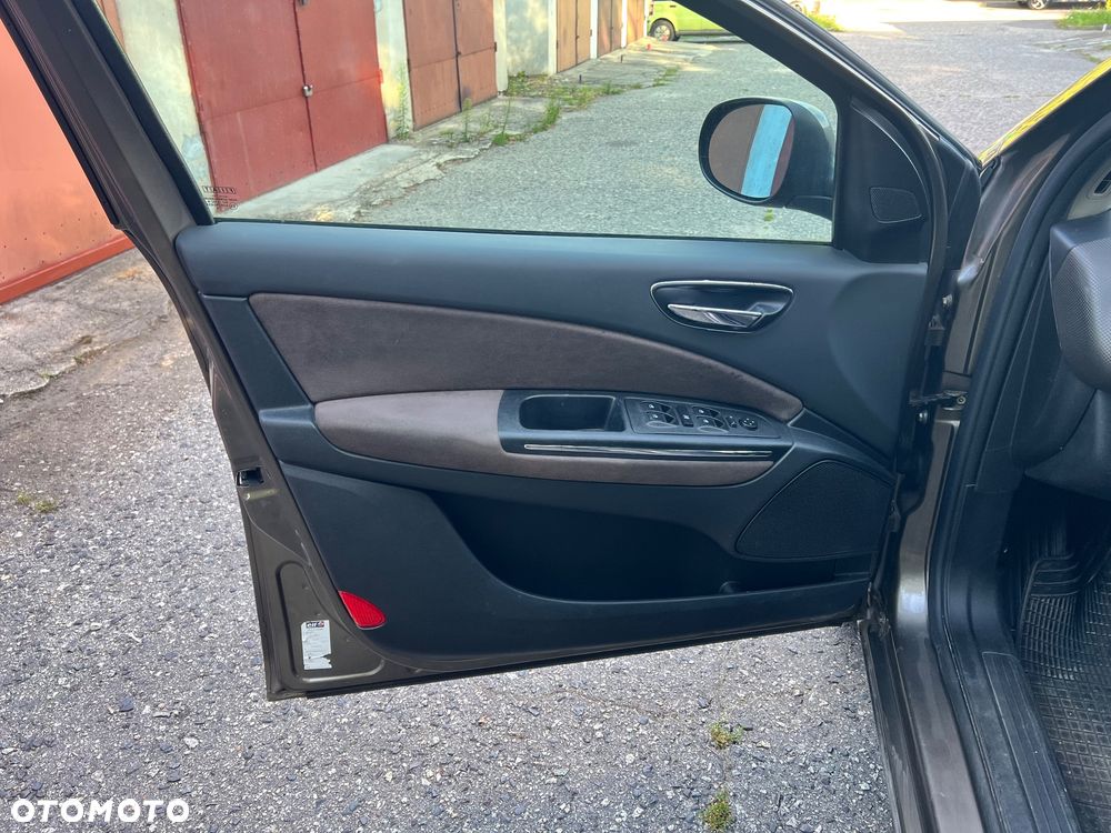 Fiat Bravo 1.6 Multijet 16V Dynamic Euro5 - 13