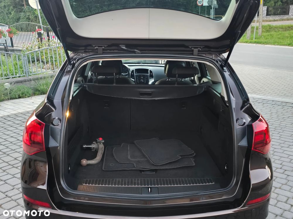 Opel Astra 1.4 Turbo Cosmo - 18