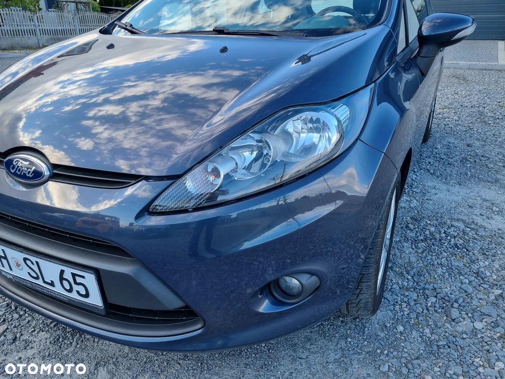 Ford Fiesta 1.25 Champions Edition - 8