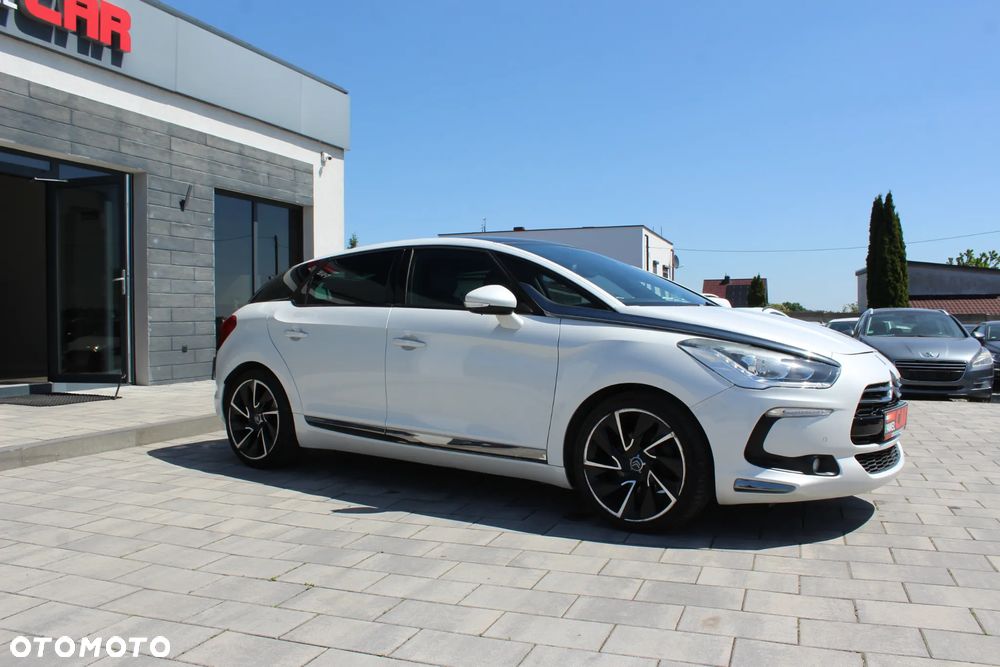 Citroën DS5 1.6 THP Chic - 12