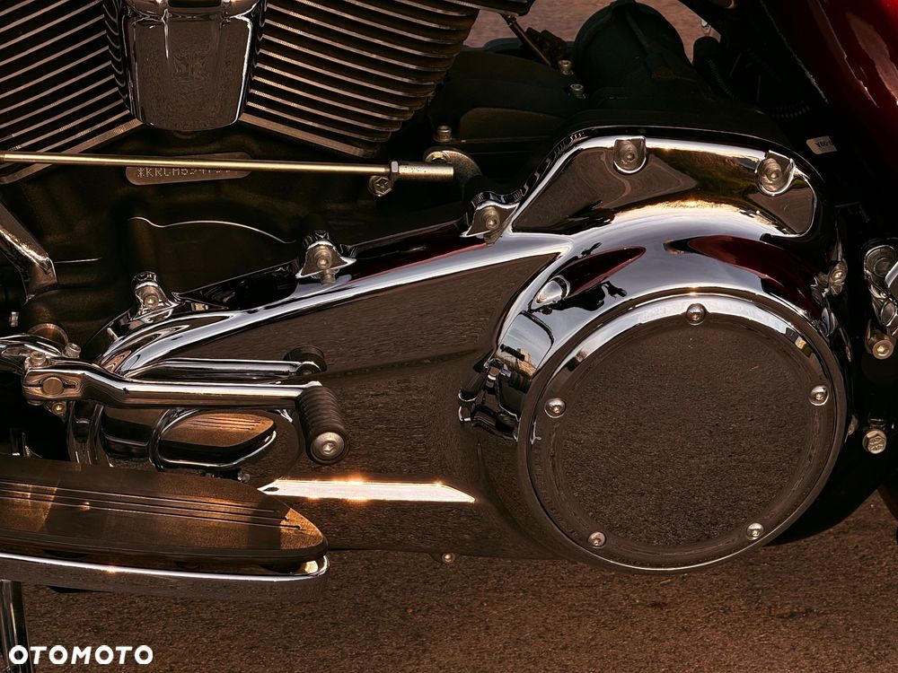 Harley-Davidson Touring Street Glide - 25