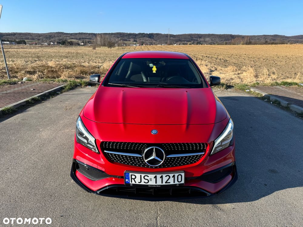 Mercedes-Benz CLA 200 7G-DCT AMG Line - 10