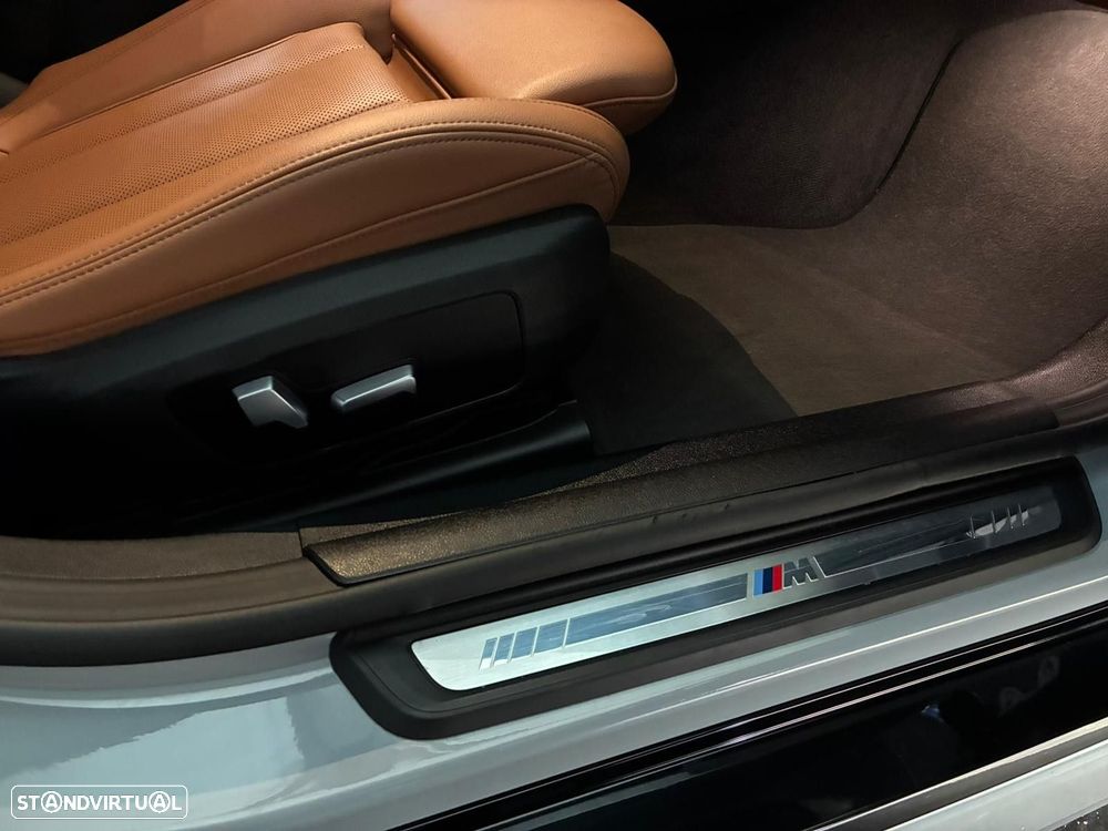 BMW i4 eDrive40 Pack Desportivo M - 25