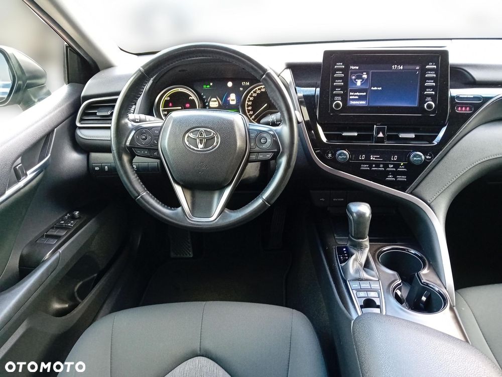 Toyota Camry 2.5 Hybrid Comfort CVT - 10