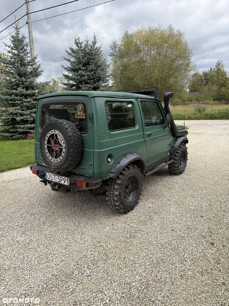 Suzuki Samurai 1997 photo 4