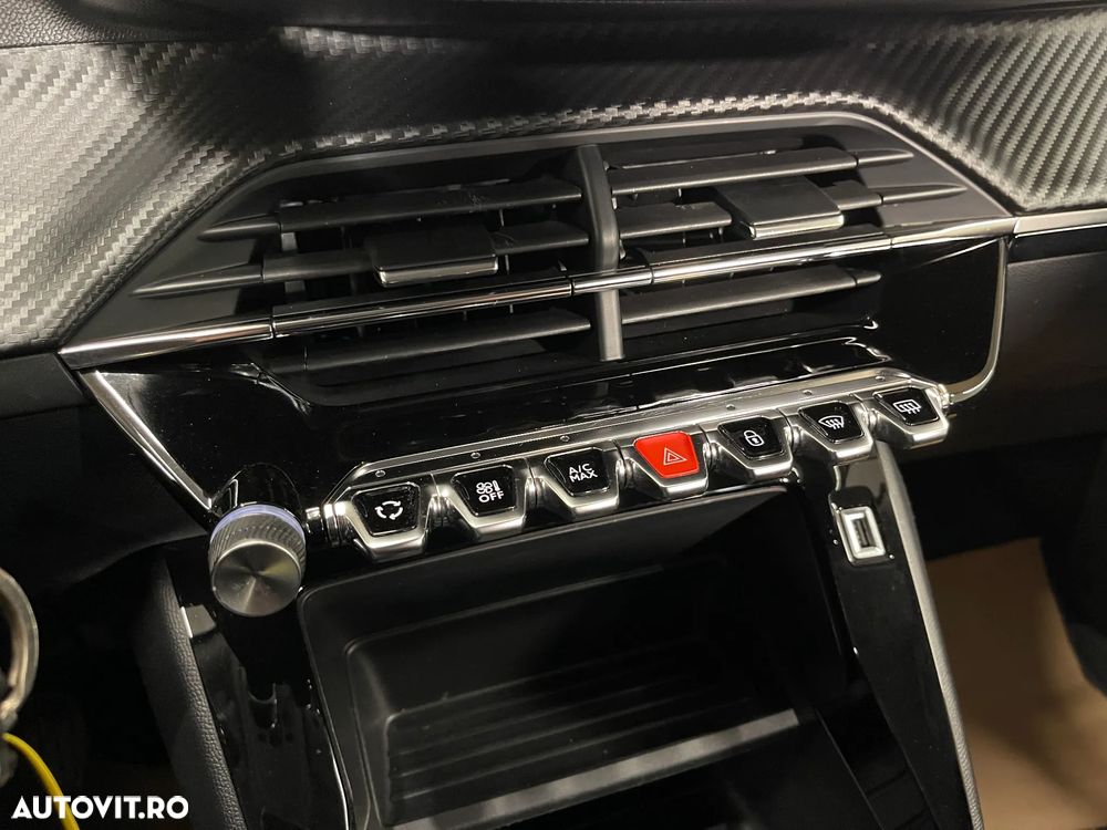 Peugeot 2008 1.5 BlueHDI FAP Active - 19