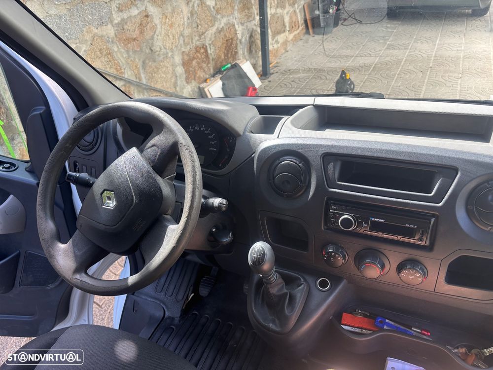Renault Master 2.3 dCi L1H1 3.5T 125 - 4