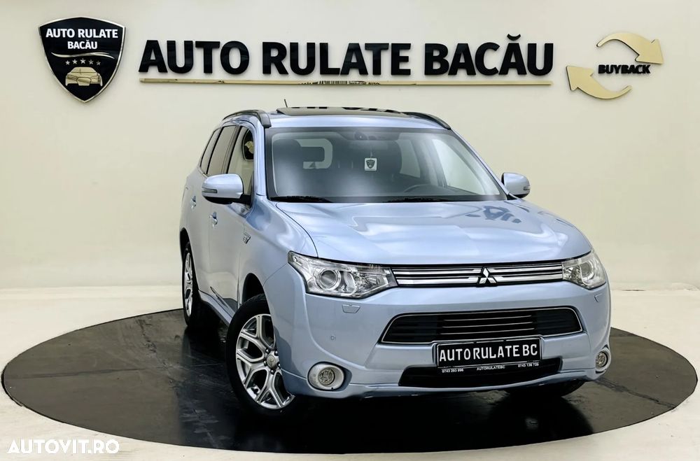 Mitsubishi Outlander 2.0 4WD Plug-In Hybrid - 3