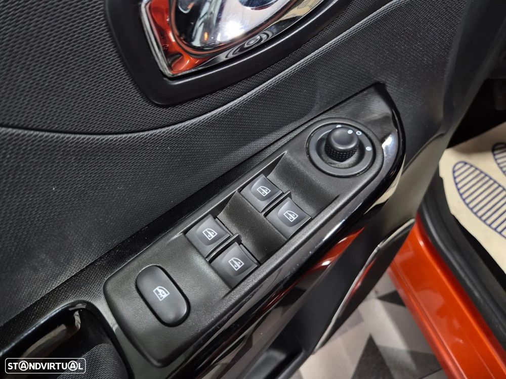 Renault Captur 1.5 dCi Exclusive - 30