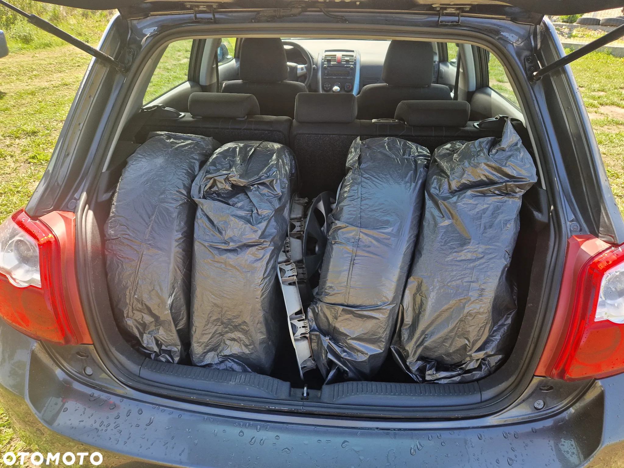 Toyota Auris 1.33 VVT-i Premium Comfort - 8