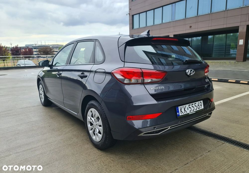 Hyundai i30 1.5 DPI Modern - 4