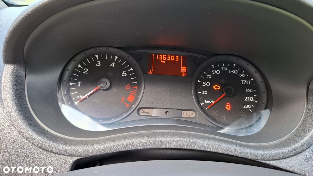 Renault Clio 1.2 16V 75 Collection - 16