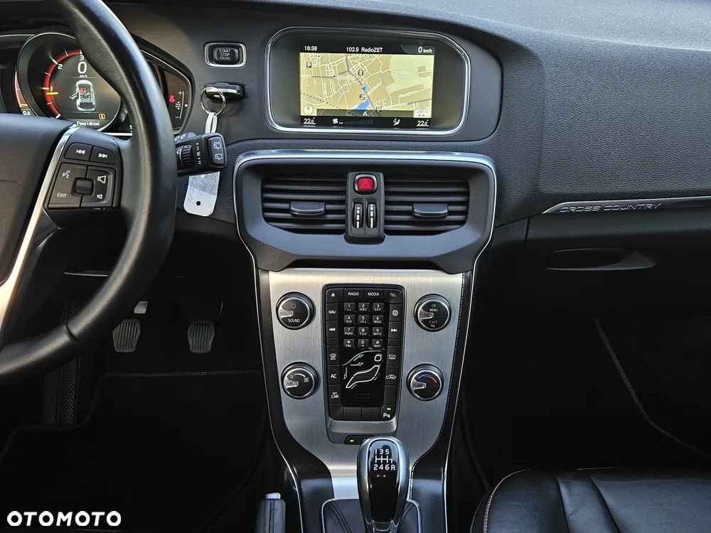 Volvo V40 D2 Ocean Race - 18