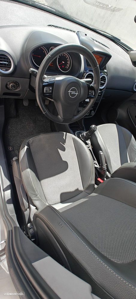 Opel Corsa 1.3 CDTI Cosmo - 3