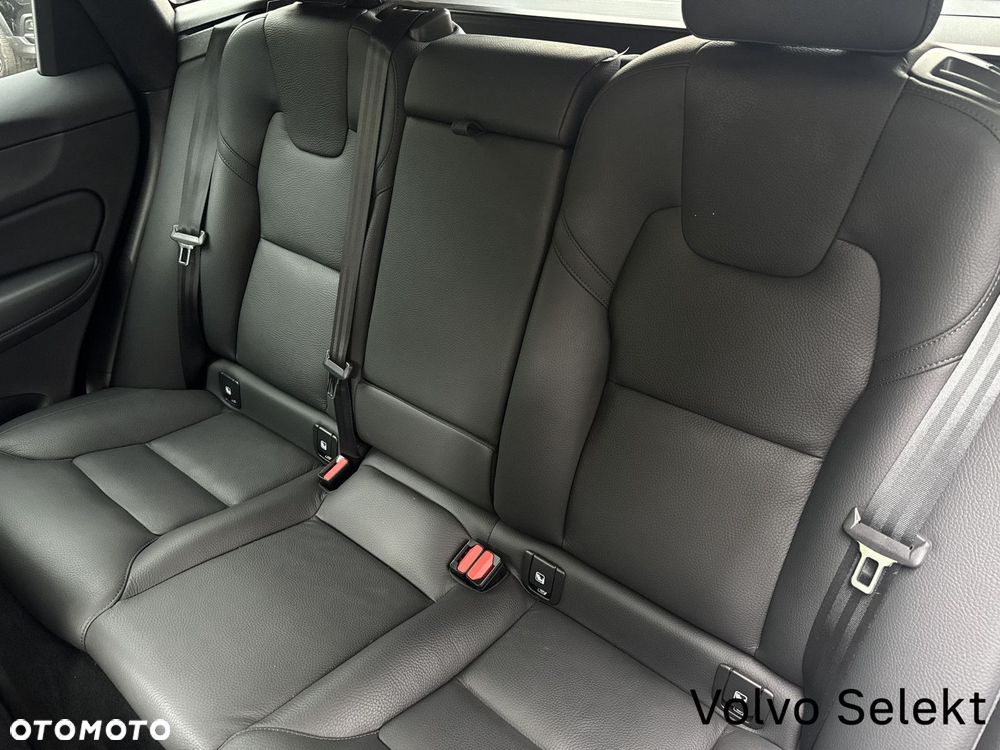 Volvo XC 60 - 11